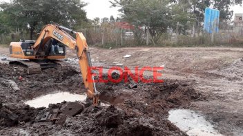 Corte de agua por rotura de gran conducto: La reparación demandará 10 horas