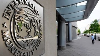 FMI: Se aprobaría el viernes desembolso de U$S 4.100 millones para el país
