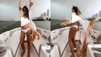 Sensual video de China Suárez bailando en bikini arriba de lujosa embarcación