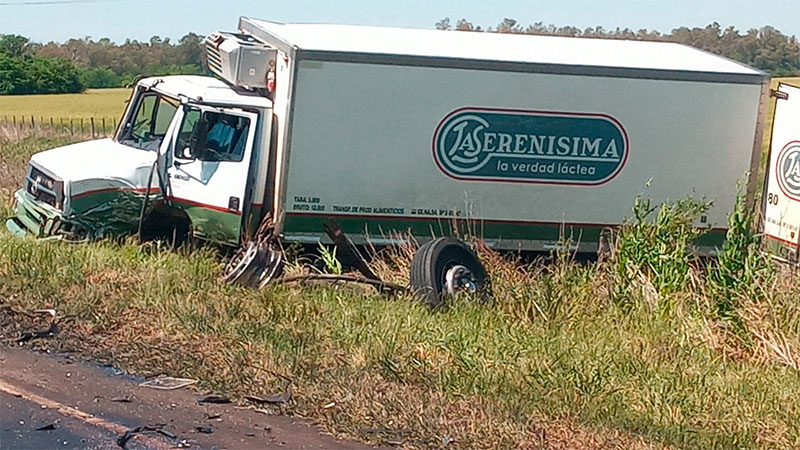 El cami&oacute;n tras el impacto