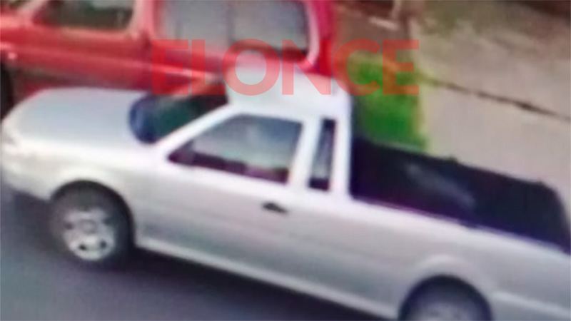 La camioneta Saveiro que chocó y arrastró a VW Gol