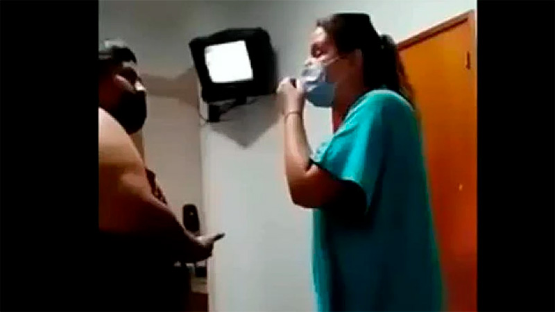 Video: médicas fueron atacadas a trompadas por la hermana de una paciente