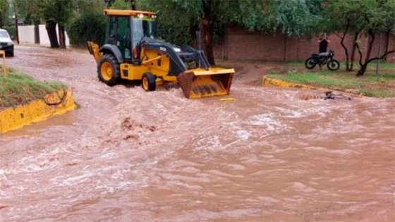 Un hombre murió durante fuerte tormenta que causó destrozos en Mendoza