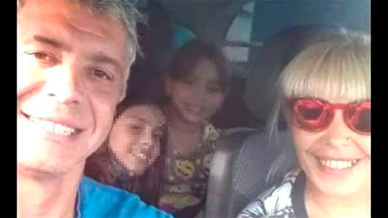 Una familia murió tras un choque frontal: la última foto antes de la ...