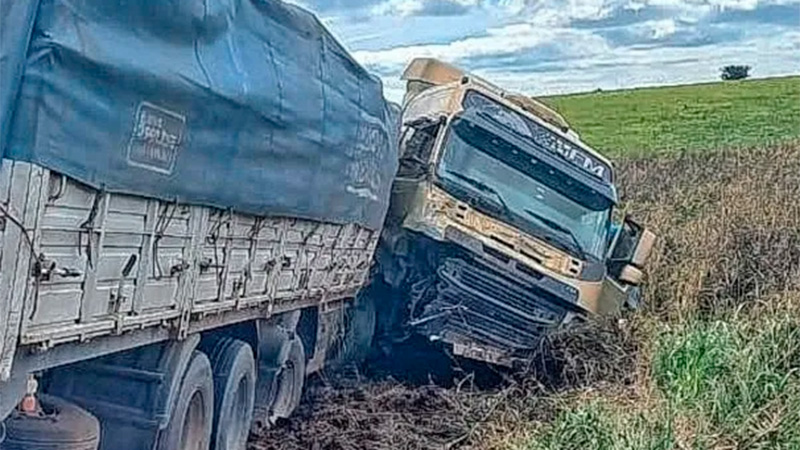 Camioneta Chocó De Frente Contra Un Camión Un Hombre Resultó Herido Policiales 8180