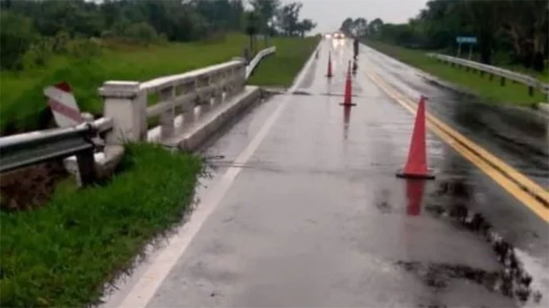 Lluvias en Corrientes: cortan Ruta 12 por peligro de derrumbe y hay ...