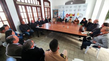 Se busca recuperar el transporte fluvial de pasajeros entre Argentina y Uruguay