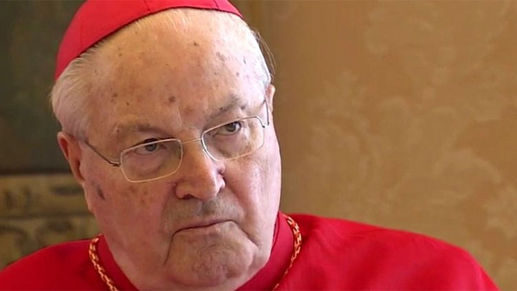 Murió el cardenal Angelo Sodano, mediador en la disputa de Argentina y Chile