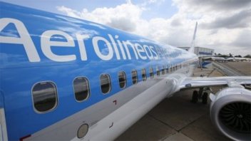 Fin de semana largo: Aerolíneas Argentinas transportará más de 180 mil pasajeros