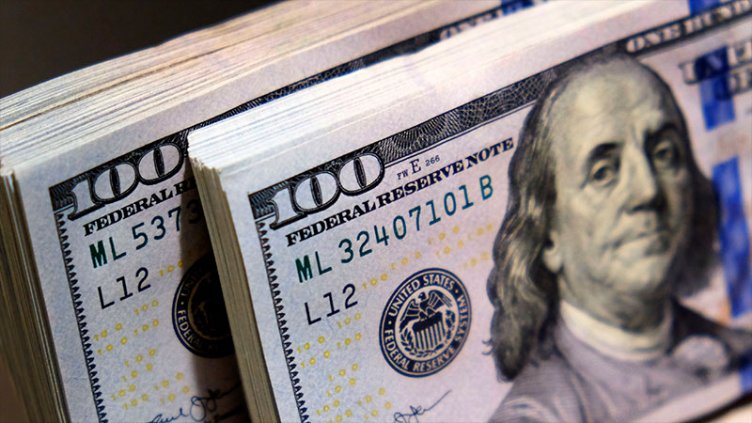 El dólar paralelo cerró a $1.430 y la brecha llegó al 56%: subió el riesgo país