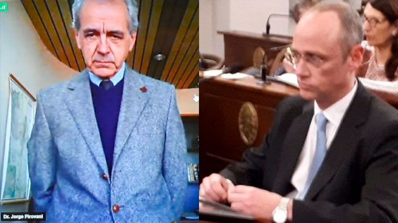 Pirovani, a la izquierda. Portela, a la derecha. Pirovani, a la izquierda. Portela, a la derecha.