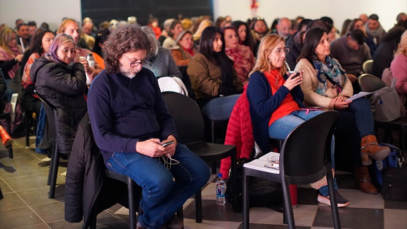 El congreso de Agmer rechazó la propuesta salarial y podría hacer un ...