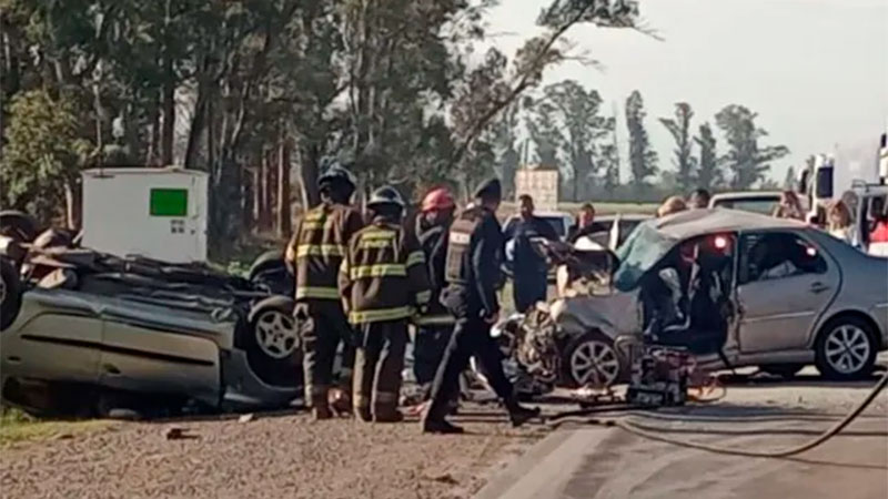 Dos Fallecidos Y Tres Heridos De Gravedad En Un Choque Entre Dos Autos 1107