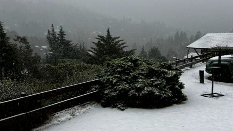 La Cumbrecita recibi&oacute; el 21 de septiembre cubierta de blanco.