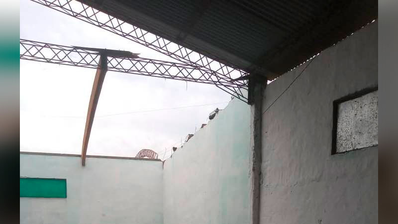 Temporal causó voladura de techos y caída de árboles en Entre Ríos ...