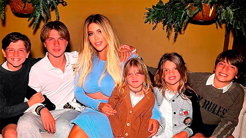 Wanda Nara vistió a sus hijos para el comienzo de clases, pero tuvo un percance