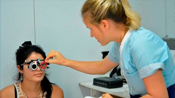 Continúan los operativos oftalmológicos y entrega de anteojos en Entre Ríos