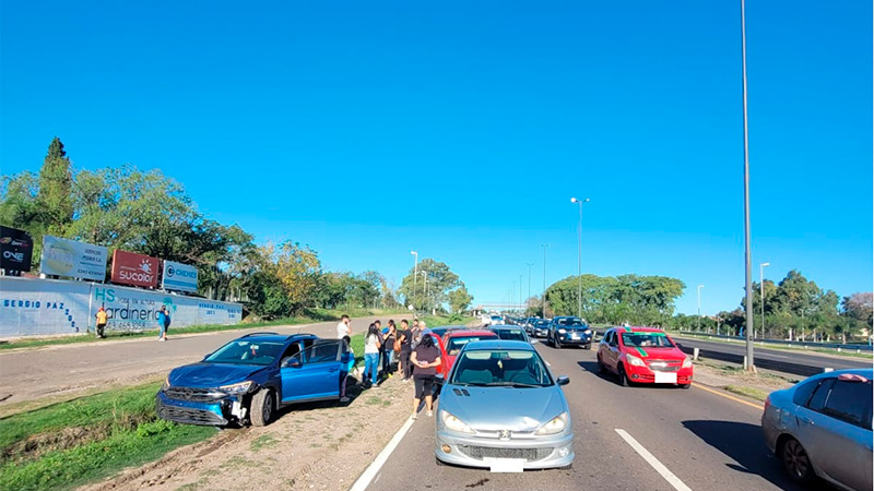 Un Choque Múltiple Dejó Como Saldo Grandes Daños Materiales 8078