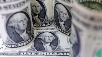 El dólar blue bajó cuatro pesos y cerró a $486: el Central compró US$6 millones