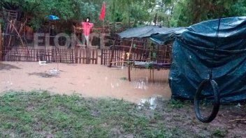 Vecinos de Bajada Grande sufrieron anegamientos: “El patio parecía un río”