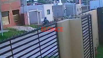 Video: robaron en una casa en Paraná y su dueño apuntó: “Es una zona liberada”