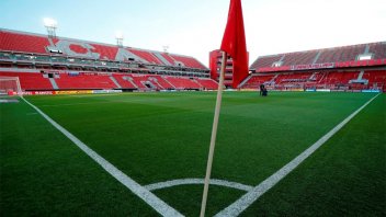 Independiente quedó oficialmente inhibido por la deuda con un futbolista