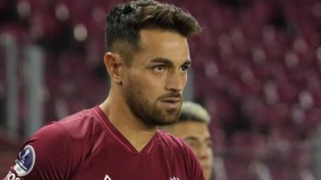 Lautaro Acosta, jugador de Lanús, fue denunciado por violencia de género