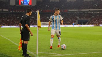El argentino Lo Celso es pretendido en Barcelona pero su club no piensa venderlo