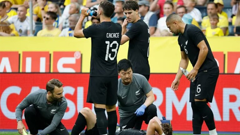 Nueva Zelanda denunció racismo en un partido y no jugó el segundo tiempo.