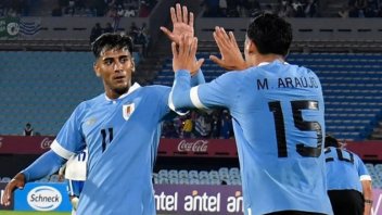 Uruguay derrotó 2-0 a Cuba en el segundo partido al mando de Bielsa