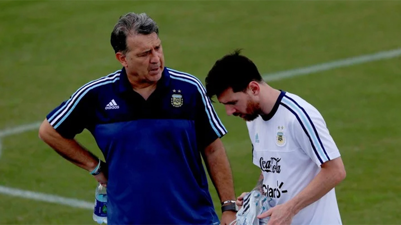 Gerardo Martino está a un paso de dirigir a Lionel Messi en Inter Miami.