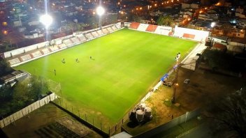 LPF: el clásico Peñarol - Sportivo Urquiza se jugará en el estadio Mutio