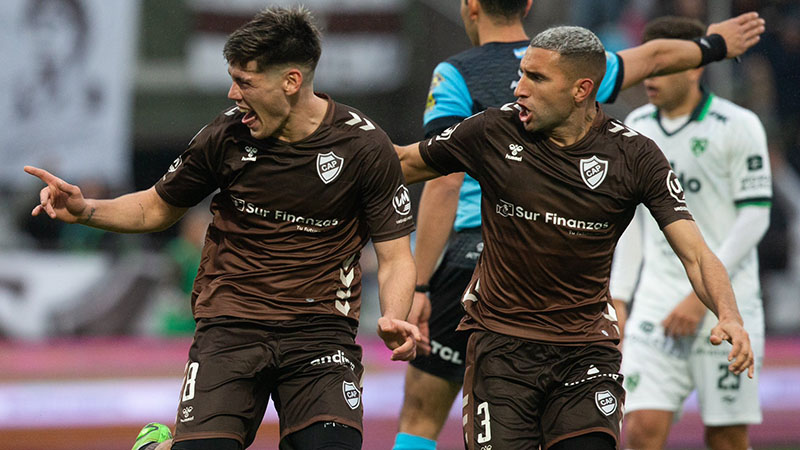 Platense superó a Sarmiento como local y se aleja de la zona de descenso.