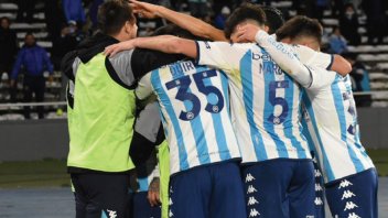 Copa Argentina: los goles del triunfo de Racing 2-1 sobre San Martín de Tucumán