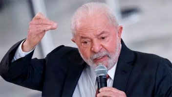 Lula da Silva se operó por dolores en la cadera y se recupera sin inconvenientes