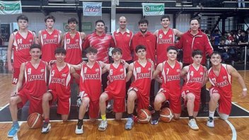 Paraná se coronó bicampeón del Entrerriano Masculino U15 de básquet