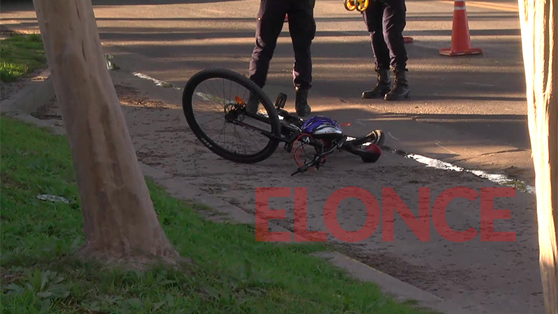 Un ciclista fue embestido de atrás por una camioneta en transitada ...