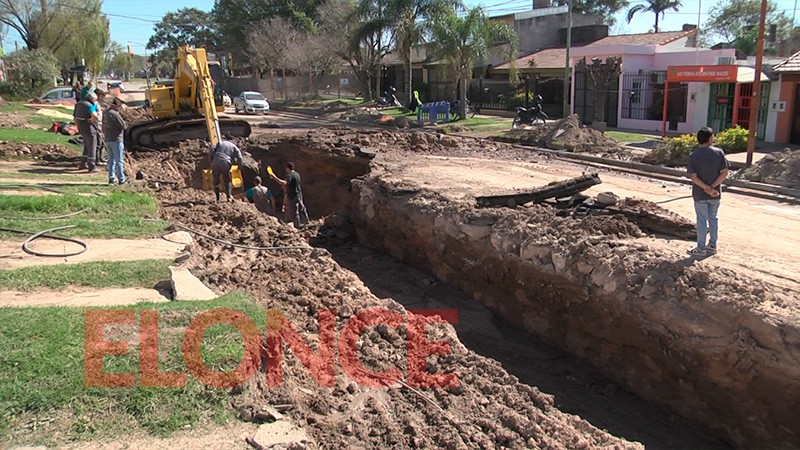 No habrá agua en dos zonas de Paraná por la reparación de un caño ...
