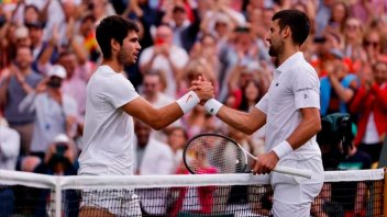 Tenis: Alcaraz y Djokovic avanzaron a semifinales del Masters 1000 de Cincinnati
