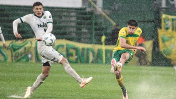 Defensa y Justicia y Sarmiento empataron bajo la lluvia por la Copa de la Liga