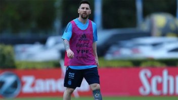 Selección: Messi es duda para el partido en Bolivia por una fatiga muscular