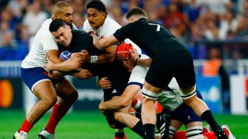 Rugby: Francia derrotó categóricamente a Nueva Zelanda