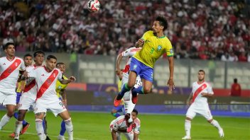 Brasil venció agónicamente a Perú: el gol y los momentos destacados del partido