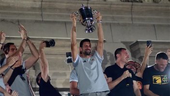 Video: la emoción de Djokovic por el espectacular recibimiento en su país