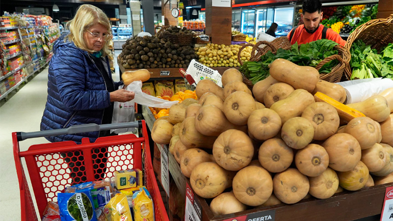 &ldquo;Compre sin IVA&rdquo; desde hoy: cuánto gastar y cómo pagar para obtener el beneficio