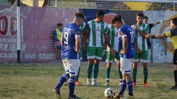 Se jugaron los partidos de ida por los octavos de final en Paraná Campaña