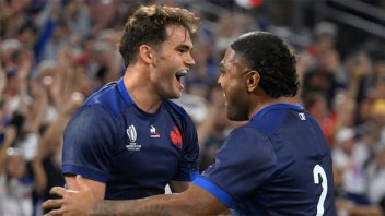 Mundial de Rugby: Francia se floreó y goleó a Namibia 96-0