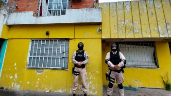 Prefectura secuestró marihuana y cocaína tras ocho allanamientos en Rosario