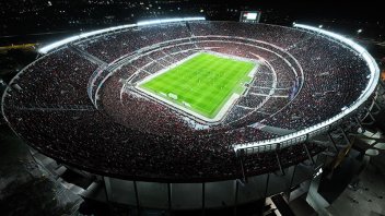 En Brasil afirman que la final de la Copa Libertadores 2024 será en el Monumental