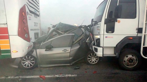 Impresionante choque en el Complejo Zárate - Brazo Largo: confirman dos muertos